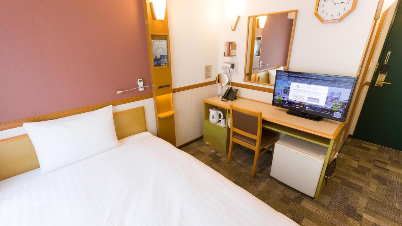Toyoko Inn Kanazawa-Eki Higashi-Guchi Εξωτερικό φωτογραφία